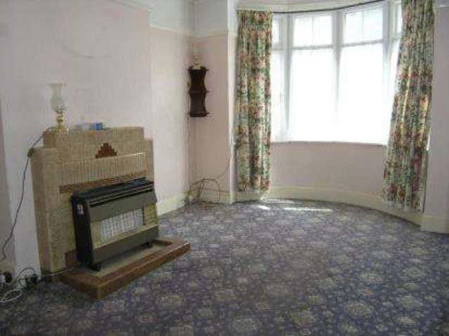  Image of 3 bedroom End of Terrace for sale in St. Pauls Road Southsea PO5 at Southsea Hampshire Portsmouth, PO5 4AA